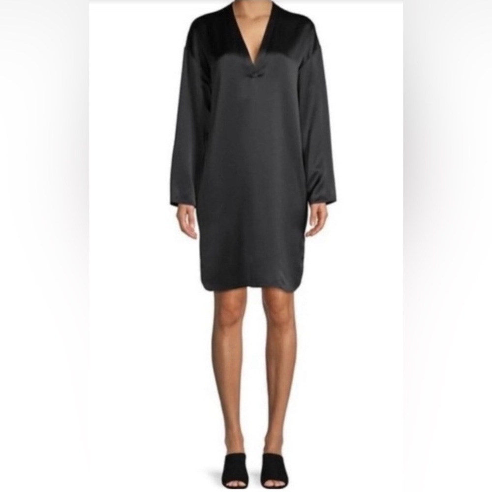 Vince Size Small GUC Long Sleeve Silk Shift Dress in Black